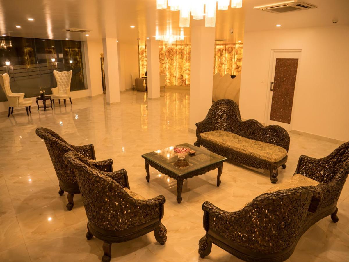 Hotel Blue Waves Jangli Ghat Exterior photo